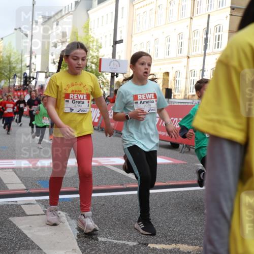 25.04.2026 - Das Zehntel Strokosch-Dieckow http://msf.ph/oto/9625027 25.04.2026 08:57:32 Ziel 1318, 1557, 1566, 1734, 1814, 1905, 2247, 2274, 2435, 2443, 2512, 2522, 2563, 2799, 2805, 2835, 2979, 3274, 3556, 3566 meine-sportfotos.de