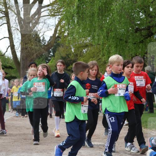 25.04.2026 - Das Zehntel Zöllner http://msf.ph/oto/9625056 25.04.2026 07:44:04 Laufen 1741, 2416, 3297, 2553, 2583, 2947, 32, 12 meine-sportfotos.de