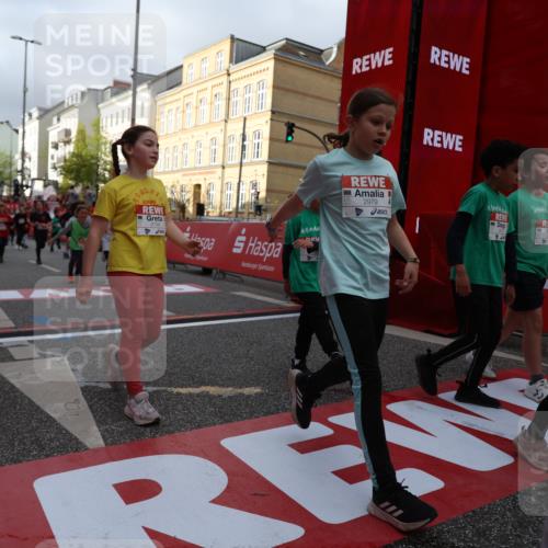25.04.2026 - Das Zehntel Strokosch-Dieckow http://msf.ph/oto/9625058 25.04.2026 08:57:33 Ziel 1318, 1557, 1566, 1734, 1814, 2247, 2274, 2435, 2512, 2522, 2563, 2799, 2805, 2835, 2970, 2979, 3047, 3068, 3274, 3556, 3566 meine-sportfotos.de