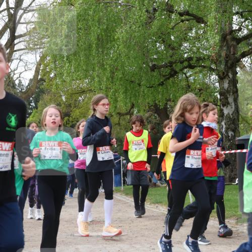 25.04.2026 - Das Zehntel Zöllner http://msf.ph/oto/9625081 25.04.2026 07:44:05 Laufen 1725, 1741, 080, 2416, 1829 meine-sportfotos.de