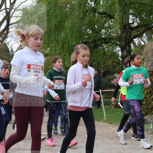 25.04.2026 - Das Zehntel Zöllner http://msf.ph/oto/9625126 25.04.2026 07:44:07 Laufen 3518, 2493 meine-sportfotos.de