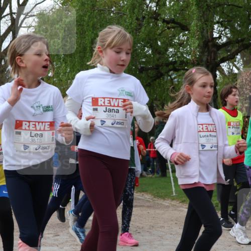 25.04.2026 - Das Zehntel Zöllner http://msf.ph/oto/9625131 25.04.2026 07:44:08 Laufen 2715, 3541, 3518, 3511 meine-sportfotos.de