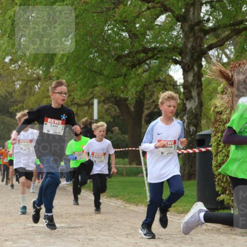 25.04.2026 - Das Zehntel Zöllner http://msf.ph/oto/9625138 25.04.2026 11:40:31 Laufen 11741, 13029, 10417 meine-sportfotos.de