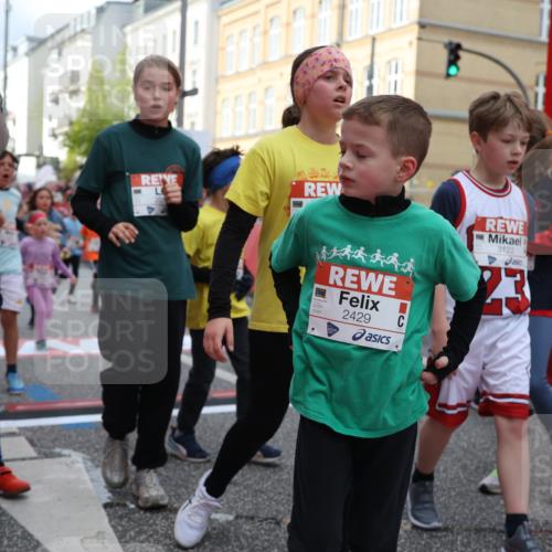 25.04.2026 - Das Zehntel Strokosch-Dieckow http://msf.ph/oto/9625221 25.04.2026 08:57:40 Ziel 1085, 1259, 1280, 1299, 1313, 1563, 1815, 1993, 1998, 2076, 2393, 2429, 2462, 2537, 2563, 2629, 2651, 2674, 2710, 2747, 2802, 2816, 2818, 2970, 3005, 3029, 3047, 3068, 3122, 3420, 3558, 3566, 3577, 3657, 3812, 3904, 4071 meine-sportfotos.de