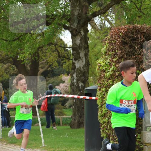 25.04.2026 - Das Zehntel Zöllner http://msf.ph/oto/9625242 25.04.2026 11:40:33 Laufen 11031, 12788, 11953 meine-sportfotos.de