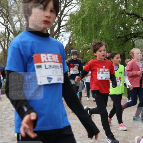 25.04.2026 - Das Zehntel Zöllner http://msf.ph/oto/9625267 25.04.2026 07:44:16 Laufen 2, 950, 2571 meine-sportfotos.de