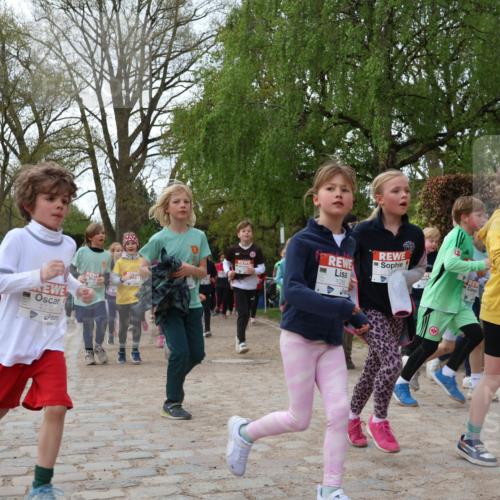 25.04.2026 - Das Zehntel Zöllner http://msf.ph/oto/9625283 25.04.2026 07:44:21 Laufen 2848, 1255 meine-sportfotos.de