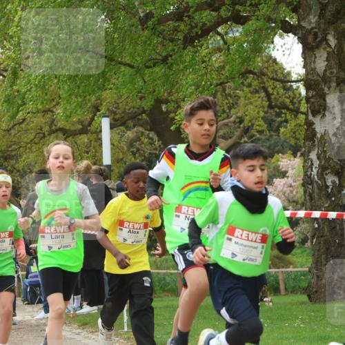 25.04.2026 - Das Zehntel Zöllner http://msf.ph/oto/9625295 25.04.2026 11:40:34 Laufen 638, 12193, 11021, 12258, 122, 12207, 12788 meine-sportfotos.de