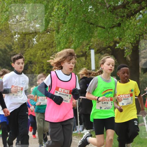 25.04.2026 - Das Zehntel Zöllner http://msf.ph/oto/9625331 25.04.2026 11:40:34 Laufen 10312, 1638, 12258, 11021, 08 meine-sportfotos.de