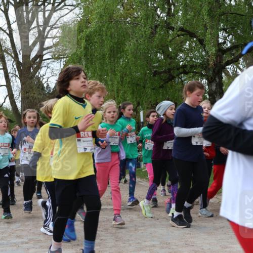 25.04.2026 - Das Zehntel Zöllner http://msf.ph/oto/9625383 25.04.2026 07:44:27 Laufen 4444444, 295, 6, 1119, 250, 2879 meine-sportfotos.de