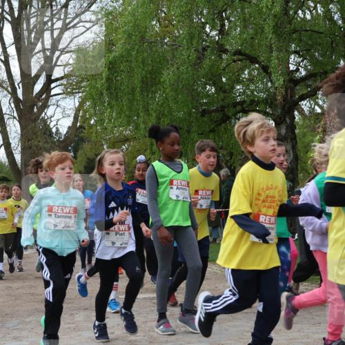 25.04.2026 - Das Zehntel Zöllner http://msf.ph/oto/9625398 25.04.2026 07:44:28 Laufen 10, 3893, 3758 meine-sportfotos.de