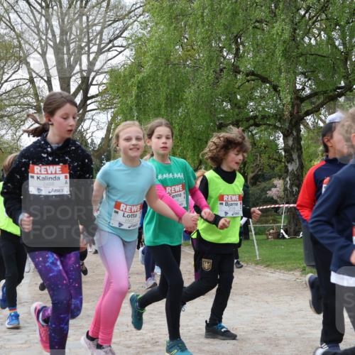 25.04.2026 - Das Zehntel Zöllner http://msf.ph/oto/9625426 25.04.2026 07:44:29 Laufen 2488, 2507, 1229 meine-sportfotos.de