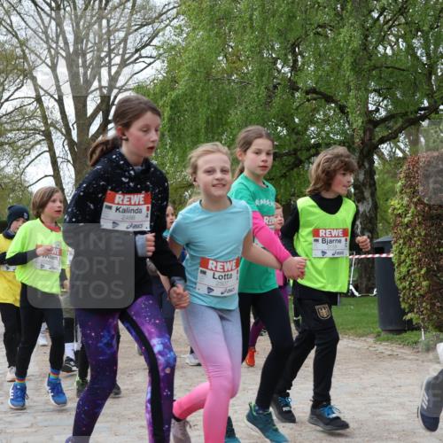 25.04.2026 - Das Zehntel Zöllner http://msf.ph/oto/9625430 25.04.2026 07:44:30 Laufen 1564, 2488, 2507, 3158 meine-sportfotos.de