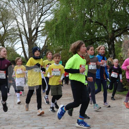 25.04.2026 - Das Zehntel Zöllner http://msf.ph/oto/9625447 25.04.2026 07:44:30 Laufen 1564 meine-sportfotos.de