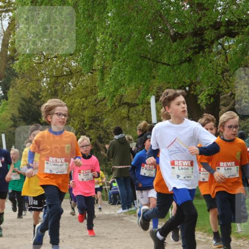 25.04.2026 - Das Zehntel Zöllner http://msf.ph/oto/9625461 25.04.2026 11:40:36 Laufen 12401, 12402, 123, 11509 meine-sportfotos.de