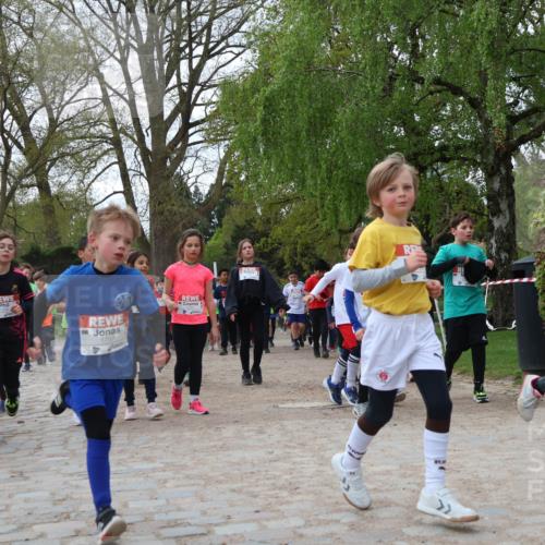 25.04.2026 - Das Zehntel Zöllner http://msf.ph/oto/9625484 25.04.2026 07:44:32 Laufen 1556, 1757 meine-sportfotos.de