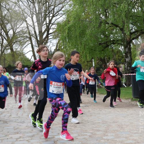 25.04.2026 - Das Zehntel Zöllner http://msf.ph/oto/9625505 25.04.2026 07:44:33 Laufen 1754 meine-sportfotos.de