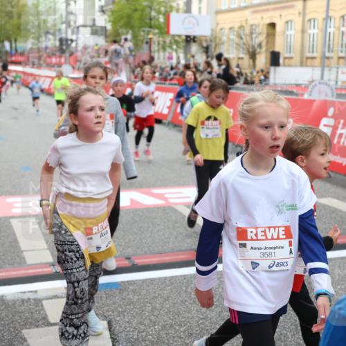 25.04.2026 - Das Zehntel Strokosch-Dieckow http://msf.ph/oto/9625534 25.04.2026 08:58:11 Ziel 1339, 1556, 1674, 1725, 1741, 1748, 1965, 1988, 2028, 2165, 2258, 2311, 2489, 2538, 2550, 2819, 2908, 2917, 2921, 3324, 3581, 3666, 3755, 4056 meine-sportfotos.de