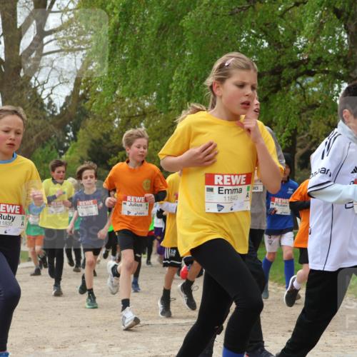 25.04.2026 - Das Zehntel Zöllner http://msf.ph/oto/9625544 25.04.2026 11:40:38 Laufen 11835, 12426, 11840, 12389 meine-sportfotos.de