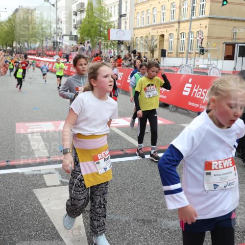 25.04.2026 - Das Zehntel Strokosch-Dieckow http://msf.ph/oto/9625563 25.04.2026 08:58:11 Ziel 1339, 1556, 1674, 1725, 1741, 1748, 1965, 1988, 2028, 2165, 2258, 2311, 2489, 2538, 2550, 2819, 2908, 2917, 2921, 3324, 3581, 3666, 3755, 4056 meine-sportfotos.de
