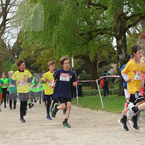25.04.2026 - Das Zehntel Zöllner http://msf.ph/oto/9625605 25.04.2026 11:40:39 Laufen 10183, 4, 118 meine-sportfotos.de
