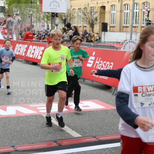 25.04.2026 - Das Zehntel Strokosch-Dieckow http://msf.ph/oto/9625618 25.04.2026 08:58:15 Ziel 1075, 1188, 1556, 1674, 1725, 1741, 1896, 1988, 2028, 2205, 2258, 2311, 2477, 2489, 2662, 2908, 3324, 3705 meine-sportfotos.de
