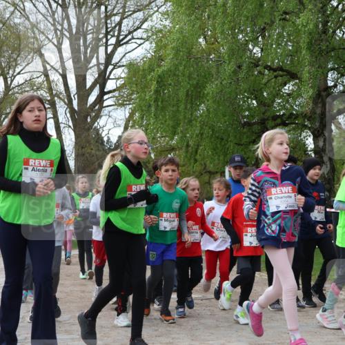 25.04.2026 - Das Zehntel Zöllner http://msf.ph/oto/9625624 25.04.2026 07:44:41 Laufen  meine-sportfotos.de