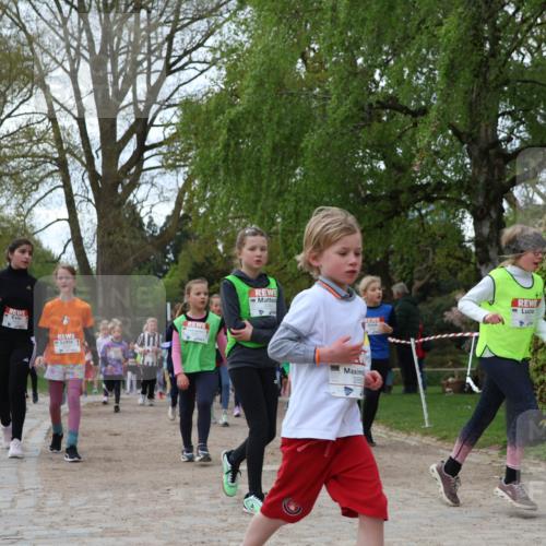 25.04.2026 - Das Zehntel Zöllner http://msf.ph/oto/9625698 25.04.2026 07:44:45 Laufen 3938, 285 meine-sportfotos.de