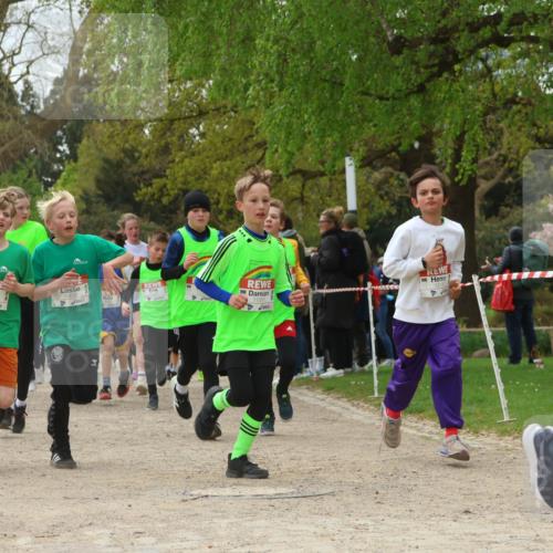 25.04.2026 - Das Zehntel Zöllner http://msf.ph/oto/9625710 25.04.2026 11:40:40 Laufen 10641, 11011 meine-sportfotos.de