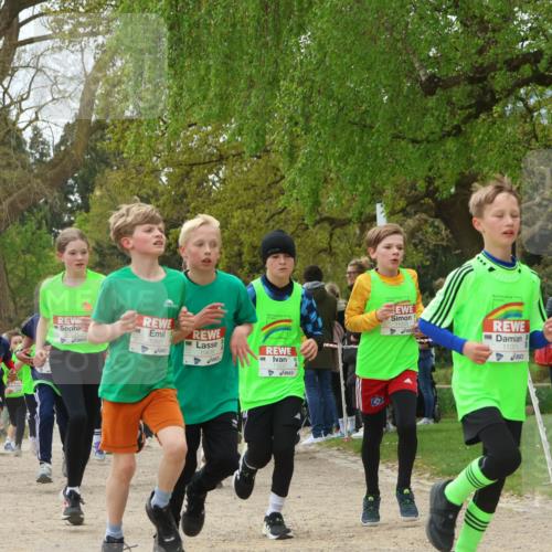 25.04.2026 - Das Zehntel Zöllner http://msf.ph/oto/9625753 25.04.2026 11:40:41 Laufen 12734, 10641, 10639, 11033, 11011, 1212 meine-sportfotos.de