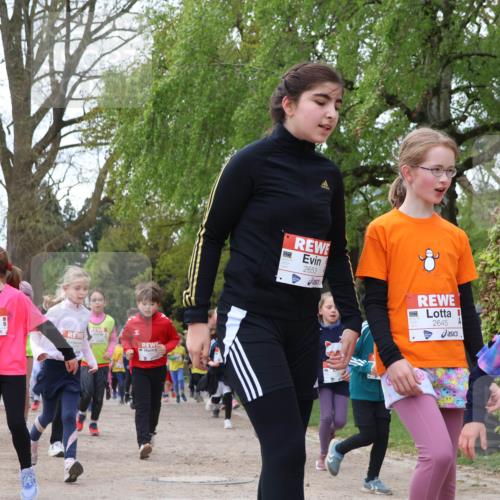 25.04.2026 - Das Zehntel Zöllner http://msf.ph/oto/9625767 25.04.2026 07:44:49 Laufen 2653, 2645, 1905 meine-sportfotos.de