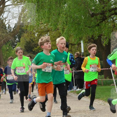25.04.2026 - Das Zehntel Zöllner http://msf.ph/oto/9625769 25.04.2026 11:40:41 Laufen 10641, 11037, 11011 meine-sportfotos.de