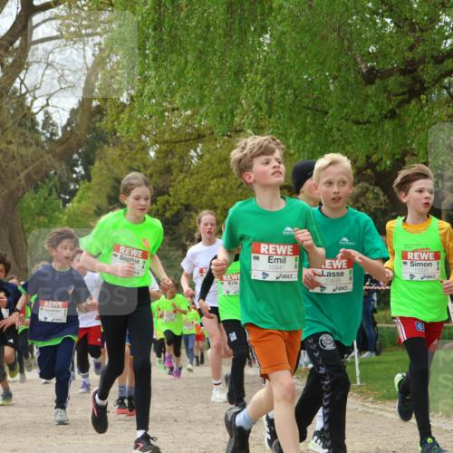 25.04.2026 - Das Zehntel Zöllner http://msf.ph/oto/9625791 25.04.2026 11:40:41 Laufen 10641, 10639, 11033 meine-sportfotos.de