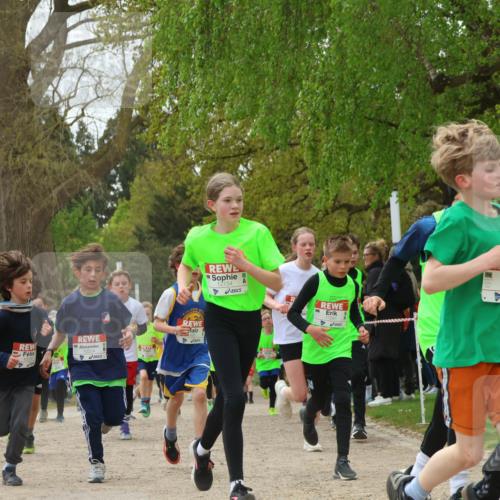 25.04.2026 - Das Zehntel Zöllner http://msf.ph/oto/9625811 25.04.2026 11:40:42 Laufen 12734, 11041, 1064, 10639 meine-sportfotos.de