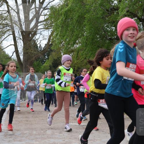 25.04.2026 - Das Zehntel Zöllner http://msf.ph/oto/9625816 25.04.2026 07:44:51 Laufen 3205, 371, 5 meine-sportfotos.de