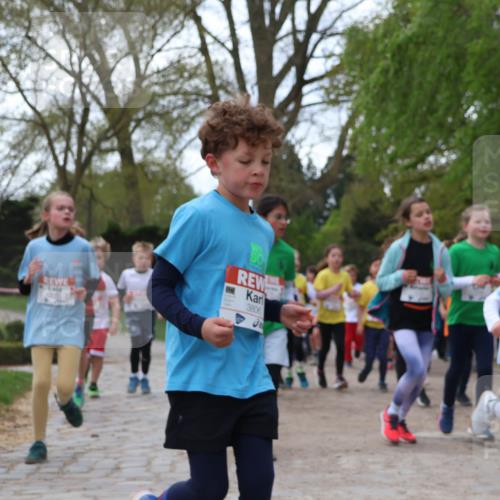 25.04.2026 - Das Zehntel Zöllner http://msf.ph/oto/9625850 25.04.2026 07:44:53 Laufen 3806 meine-sportfotos.de