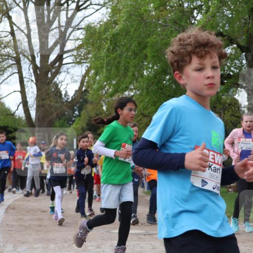 25.04.2026 - Das Zehntel Zöllner http://msf.ph/oto/9625861 25.04.2026 07:44:54 Laufen 3795, 3806 meine-sportfotos.de