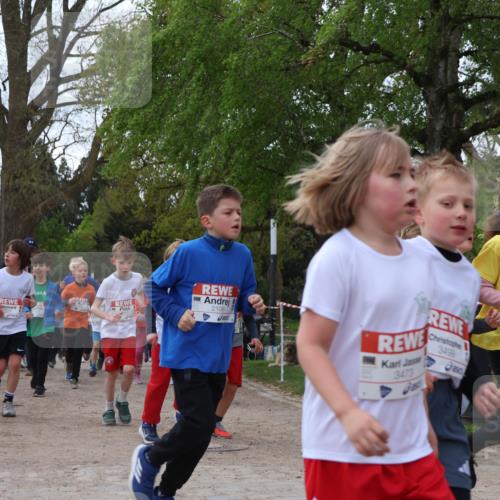 25.04.2026 - Das Zehntel Zöllner http://msf.ph/oto/9625898 25.04.2026 07:44:57 Laufen 2108, 3473, 3499, 2759 meine-sportfotos.de