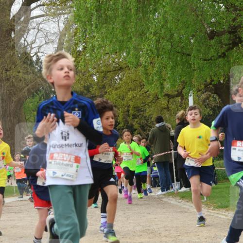 25.04.2026 - Das Zehntel Zöllner http://msf.ph/oto/9625938 25.04.2026 11:40:43 Laufen 10020, 10188 meine-sportfotos.de