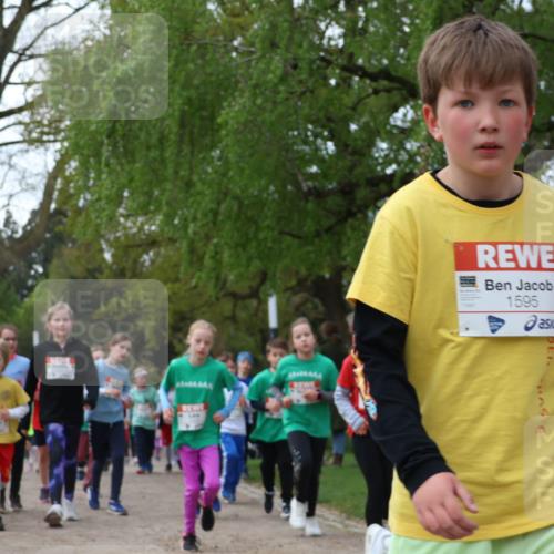 25.04.2026 - Das Zehntel Zöllner http://msf.ph/oto/9625957 25.04.2026 07:45:11 Laufen 1595, 87 meine-sportfotos.de