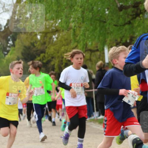 25.04.2026 - Das Zehntel Zöllner http://msf.ph/oto/9625973 25.04.2026 11:40:44 Laufen 10020 meine-sportfotos.de