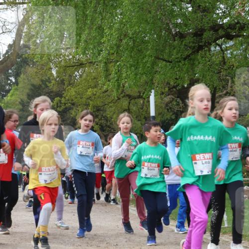 25.04.2026 - Das Zehntel Zöllner http://msf.ph/oto/9625975 25.04.2026 07:45:12 Laufen 1478, 10, 2425, 2464, 250 meine-sportfotos.de