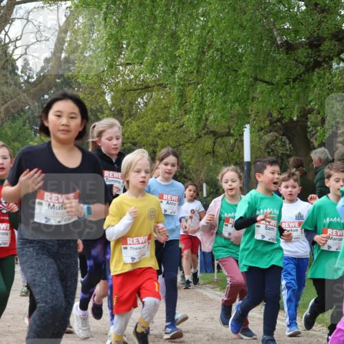 25.04.2026 - Das Zehntel Zöllner http://msf.ph/oto/9625981 25.04.2026 07:45:12 Laufen 2561, 1478, 2425 meine-sportfotos.de