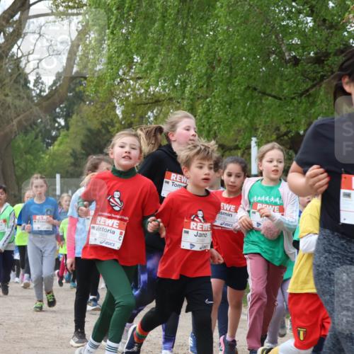 25.04.2026 - Das Zehntel Zöllner http://msf.ph/oto/9625996 25.04.2026 07:45:13 Laufen 05, 1107, 561, 2539, 1478, 2435 meine-sportfotos.de