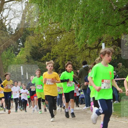 25.04.2026 - Das Zehntel Zöllner http://msf.ph/oto/9626050 25.04.2026 11:40:45 Laufen 11962, 1278 meine-sportfotos.de