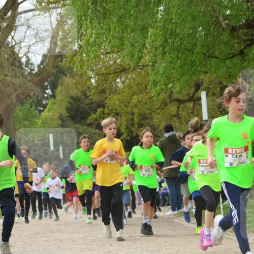 25.04.2026 - Das Zehntel Zöllner http://msf.ph/oto/9626066 25.04.2026 11:40:45 Laufen 11974, 11962, 12786, 13007 meine-sportfotos.de
