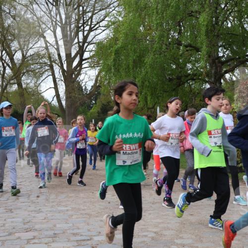 25.04.2026 - Das Zehntel Zöllner http://msf.ph/oto/9626090 25.04.2026 07:45:37 Laufen 4444444, 2379 meine-sportfotos.de