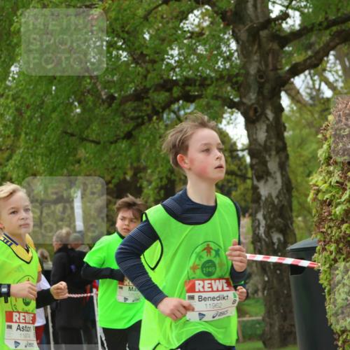 25.04.2026 - Das Zehntel Zöllner http://msf.ph/oto/9626123 25.04.2026 11:40:47 Laufen 199, 11974, 12670, 1949, 11962 meine-sportfotos.de