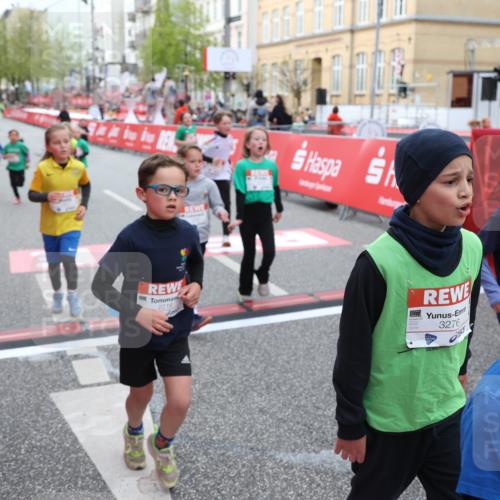25.04.2026 - Das Zehntel Strokosch-Dieckow http://msf.ph/oto/9626132 25.04.2026 08:58:26 Ziel 1244, 1255, 1455, 1571, 1588, 1668, 1673, 1757, 1938, 1951, 1967, 1972, 2185, 2216, 2288, 2289, 2416, 2423, 2428, 2773, 2790, 2853, 3160, 3276, 3473, 3499, 3591, 3758, 3795, 3846, 3855, 3898 meine-sportfotos.de