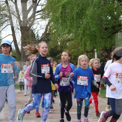 25.04.2026 - Das Zehntel Zöllner http://msf.ph/oto/9626153 25.04.2026 07:45:38 Laufen 3790, 1293, 3679, 3387, 3983, 2099 meine-sportfotos.de